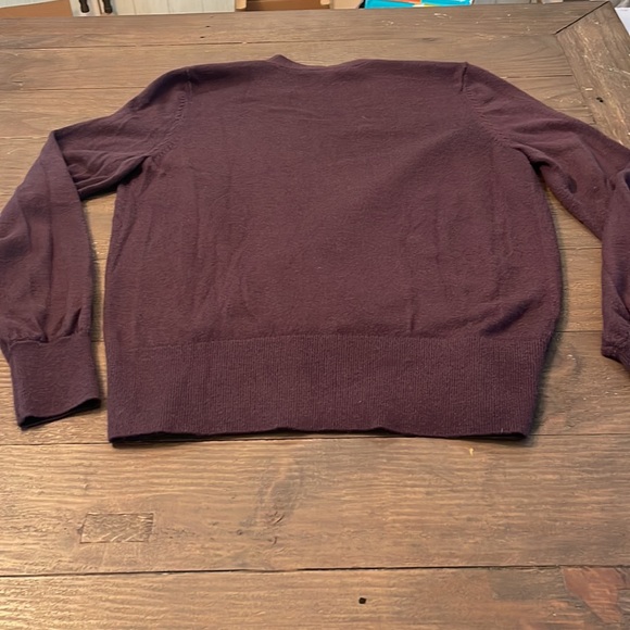 ๐3/$15๐Ann Taylor Factory cross front sweater. Size Med. - Picture 3 of 10